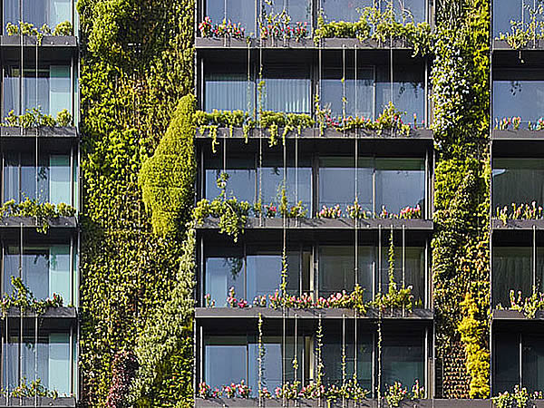 Piense verde, piense en estructuras de acero